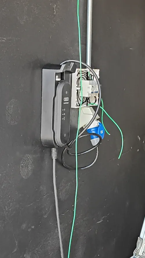 Ponto de recarga para carro elétrico